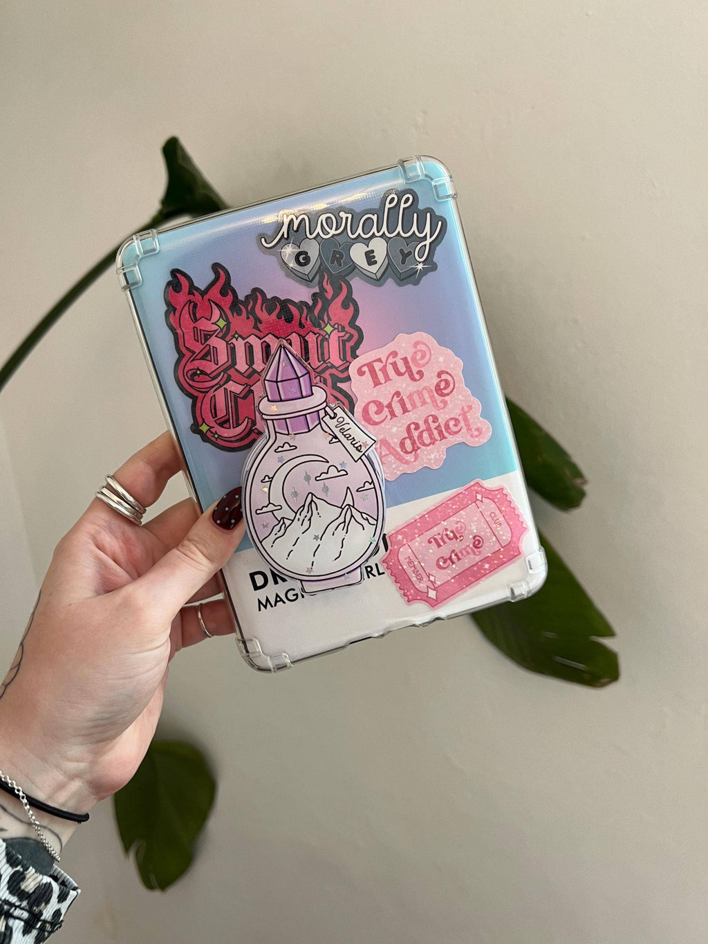 Night Court Theme - Fantasy Book Kindle Holder